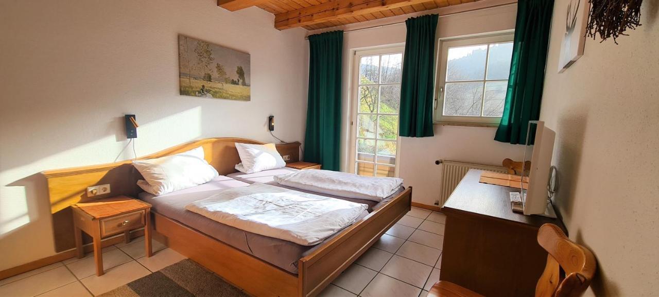 Ehrenmattlehof Faisst Aparthotel Bad Peterstal-Griesbach Ngoại thất bức ảnh