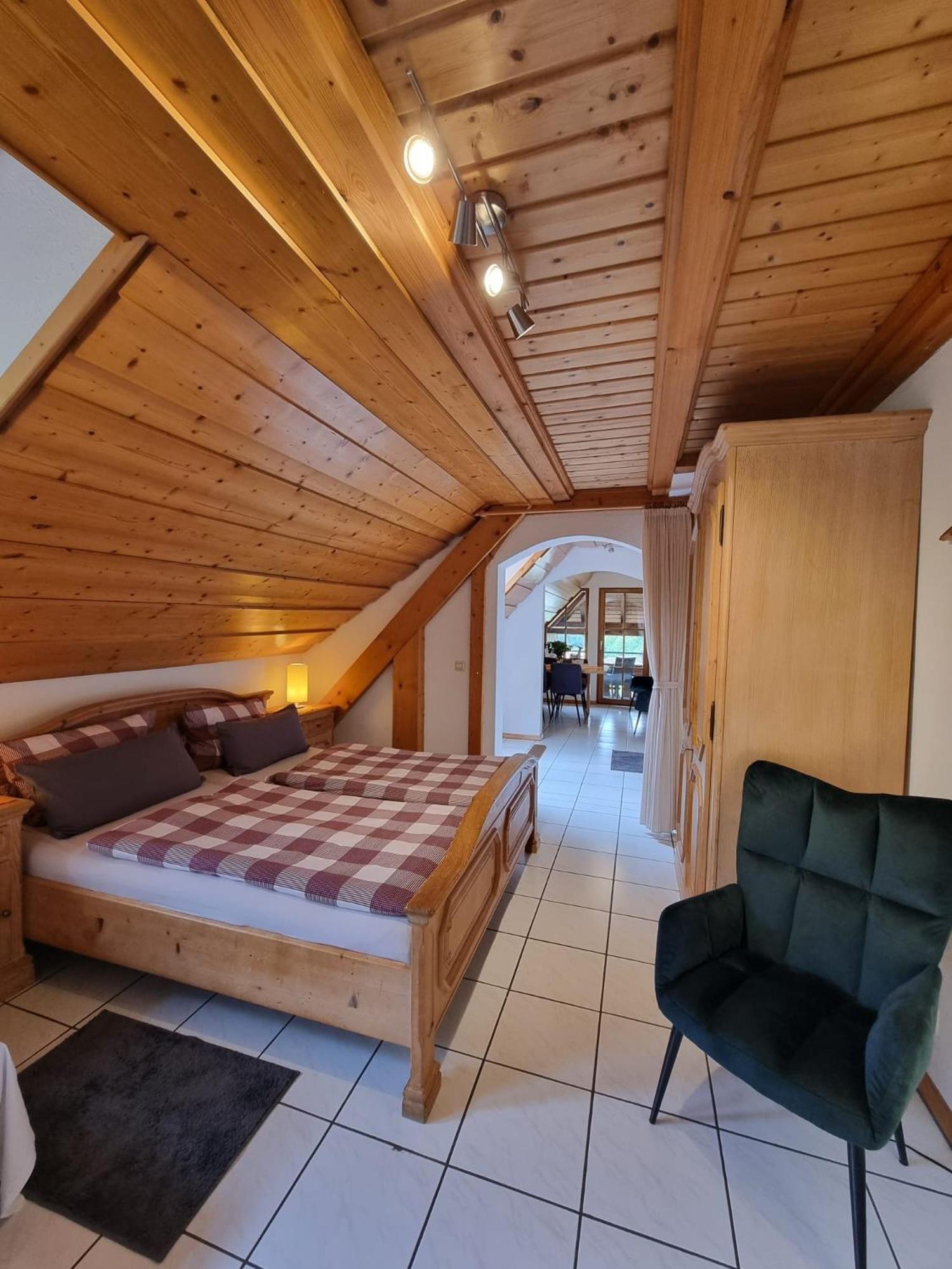 Ehrenmaettlehof Faisst Aparthotel Bad Peterstal-Griesbach Ngoại thất bức ảnh